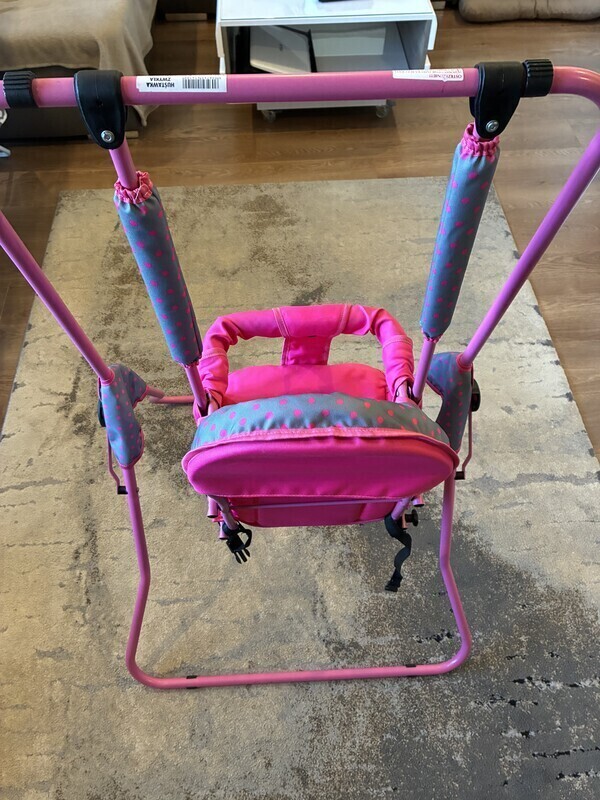 Elbląg Sprzedam praktycznie nową huśtawkę dla dziecka od 12-36 miesięca. Idealna do pokoju lub ogrodu. Cena sklepowa