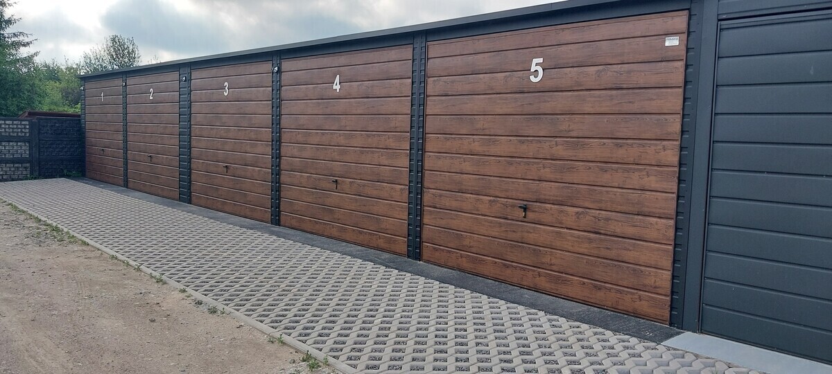 Elbląg 🚗 Do wynajęcia garaż 21m2 z prądem 🔌