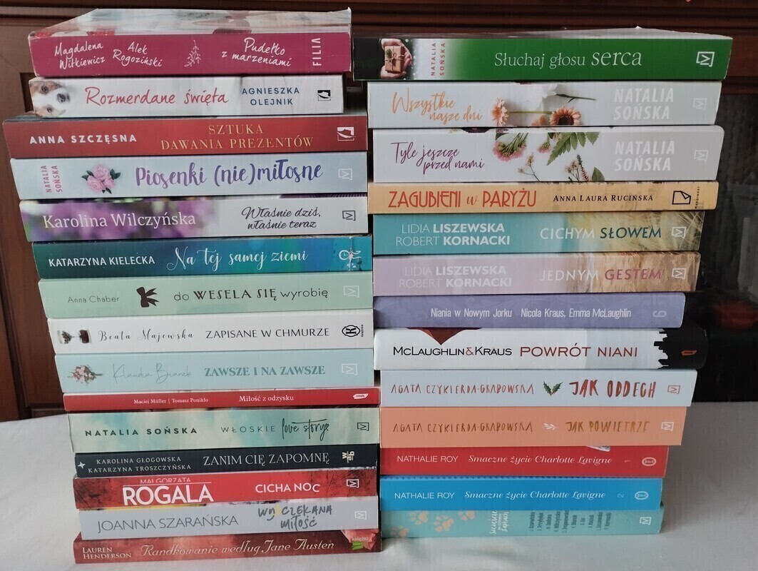 Elbląg Sprzedam książki-literatura kobieca. Cena za sztukę - 10 zł. W przypadku zakupu całości będzie rabat.