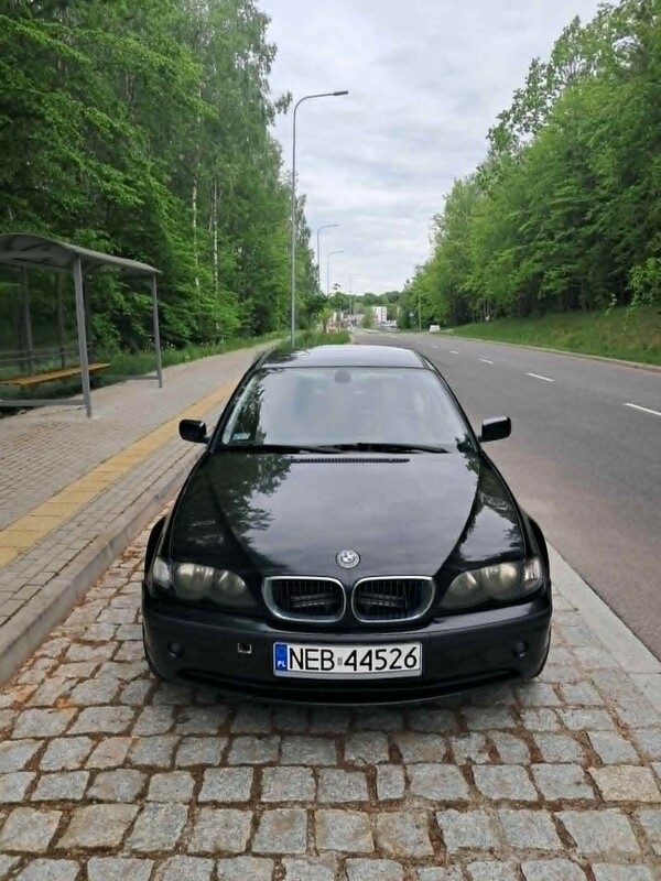 Elbląg Na sprzedaż BMW e46 318d 2004 rok. BMW Seria 3 – Klasyczny sedan z 2004 roku, znany z solidności i