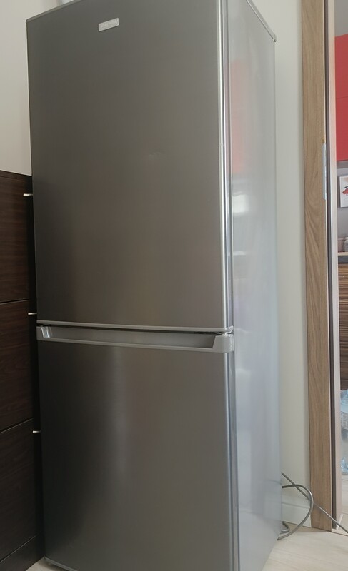 Elbląg Sprzedam lodówko- zamrażarkę MPM, używana, zakupiona w 2019,srebrna, 150x50x50 cm, sprawna jeszcze posłuży