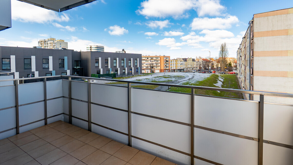 Elbląg &nbsp; TO MY SPRZEDAJEMYNIERUCHOMOŚCI W TYM MIEŚCIEBIURO NIERUCHOMOŚCIAMERICAN HOMEWYNAJMĘ - 2 POKOJE - REGAL