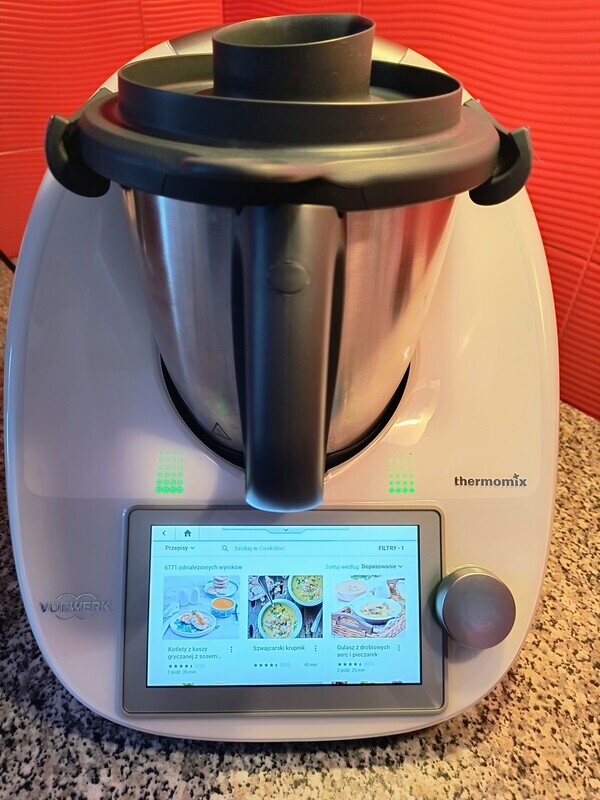 Elbląg Sprzedam robota kuchennego Thermomix TM6.Urządzenie jest w bardzo dobrym stanie technicznym i wizualnym,