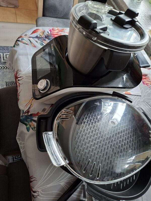 Elbląg Sprzedam: TERMOROBOT iCoook MPM 1300 W, użyty kilka razy, w bardzo dobrym stanie.