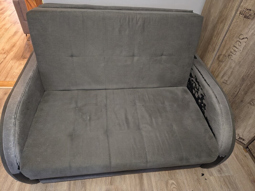 Elbląg Mam do sprzedania 2 łóżka jednoosobowe szerokość 1,26cm(powierzchnia spania 1,10cm)
Długość 2 metry. kolor