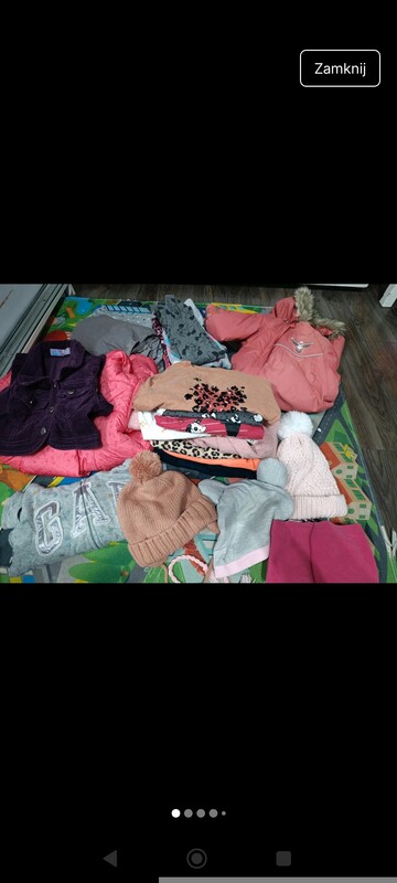 Elbląg Oddam torbę ubrań dla dziewczynki. Stan bardzo dobry. Rozmiar 98/104.Plus buty zimowe i jesienne rozmiar