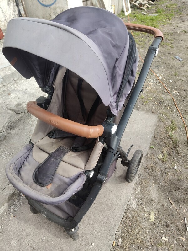 Elbląg Sprzedam wózek spacerowy EASYGO stan dobry. .. troszkę przykurzony. .. .ja nie mam czasu. .. .