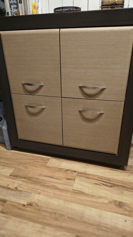 Elbląg Sprzedam dwie komody wym. 115/105 i 60/95 bardzo pojemne.