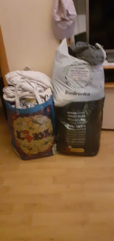 Elbląg Sprzedam odzież damską widoczna na zdjęciach za 50zl. .. .. .są leginsy, krótkie spodenki, sweterki, koszulki,