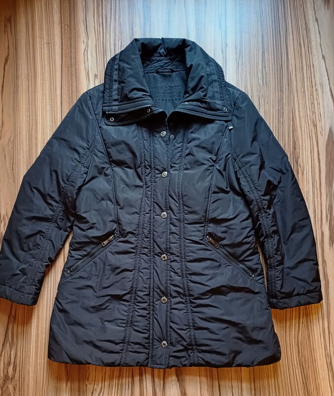 Elbląg Kurtka ocieplana Gerry Weber stan idealny jak nowa kolor czarny rozmiar 44 wysoki kołnierz, zamek zapinany góra