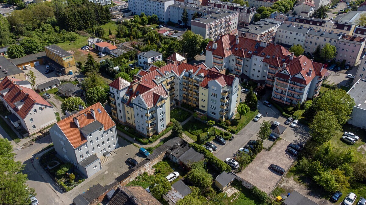 Elbląg TO MY SPRZEDAJEMYNIERUCHOMOŚCI W TYM MIEŚCIEBIURO NIERUCHOMOŚCIAMERICAN HOMEFOR SALE - 2 POKOJE - OGRODOWA