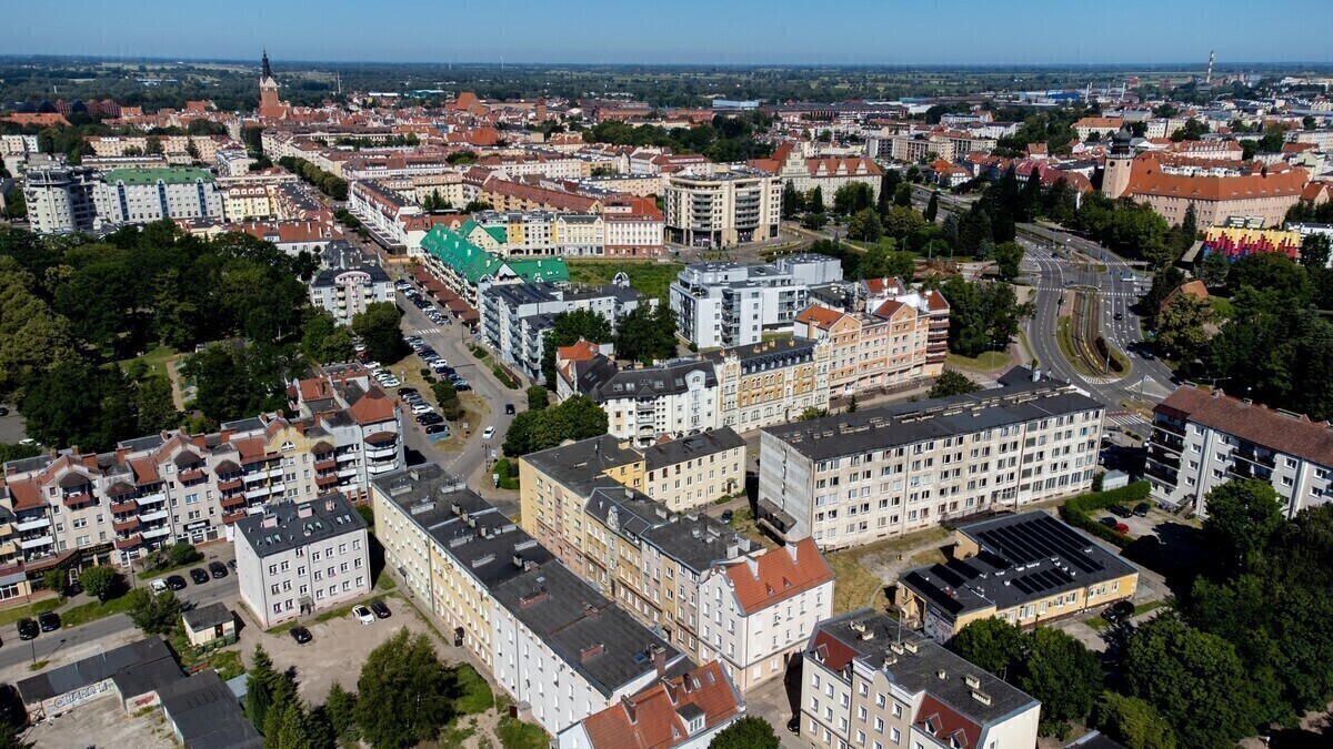 Elbląg TO MY SPRZEDAJEMYNIERUCHOMOŚCI W TYM MIEŚCIEBIURO NIERUCHOMOŚCIAMERICAN HOMEFOR SALE - 2 POKOJE -