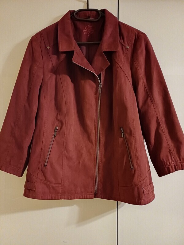 Elbląg Kurtka damska wiosna Bexleys Woman rozmiar 46,kolor burgund, zapinana asymetrycznie, rękaw 7/8,stan jak nowa,