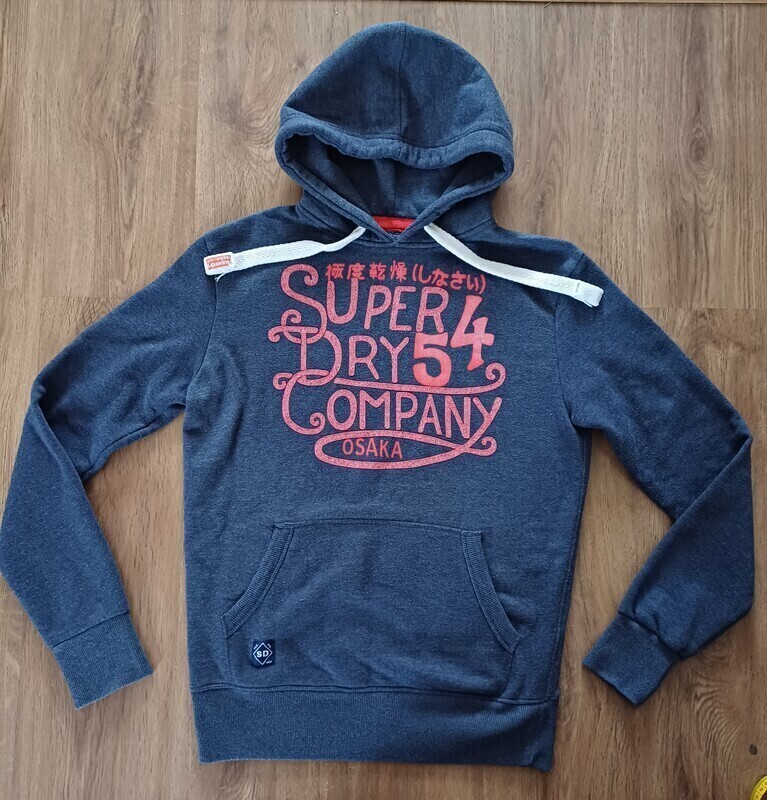 Elbląg Bluza SUPERDRY rozmiar S, ale jest raczej większa,
