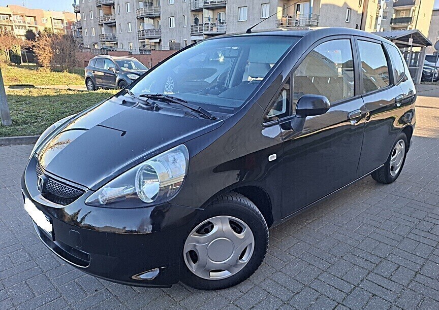 Elbląg HONDA JAZZ1.3 Benzyna2006 rokRozrząd na łańcuszkuprzebieg - 175 tyś. kmStan BDBOPŁATY&nbsp; na ROK&nbsp; 