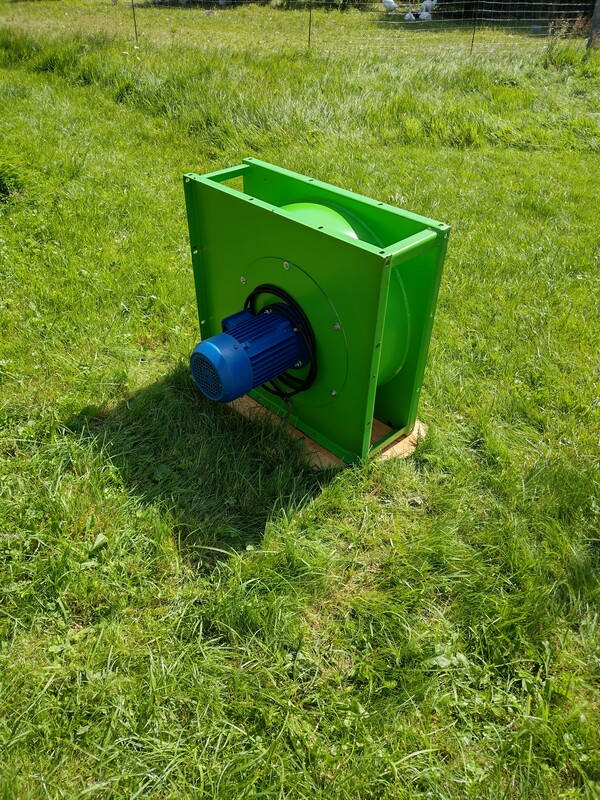Elbląg Sprzedam wentylator odciągowy do trocin firmy TYWENT. Mało używany, stan bardzo dobry. Moc 2,2 Kw, wlot trocin