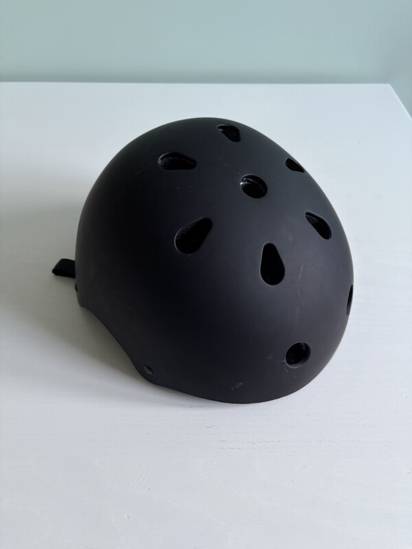 Elbląg na sprzedaż kask dziecięcy firmy COOLSLIDE rozmiar S (53-55cm)