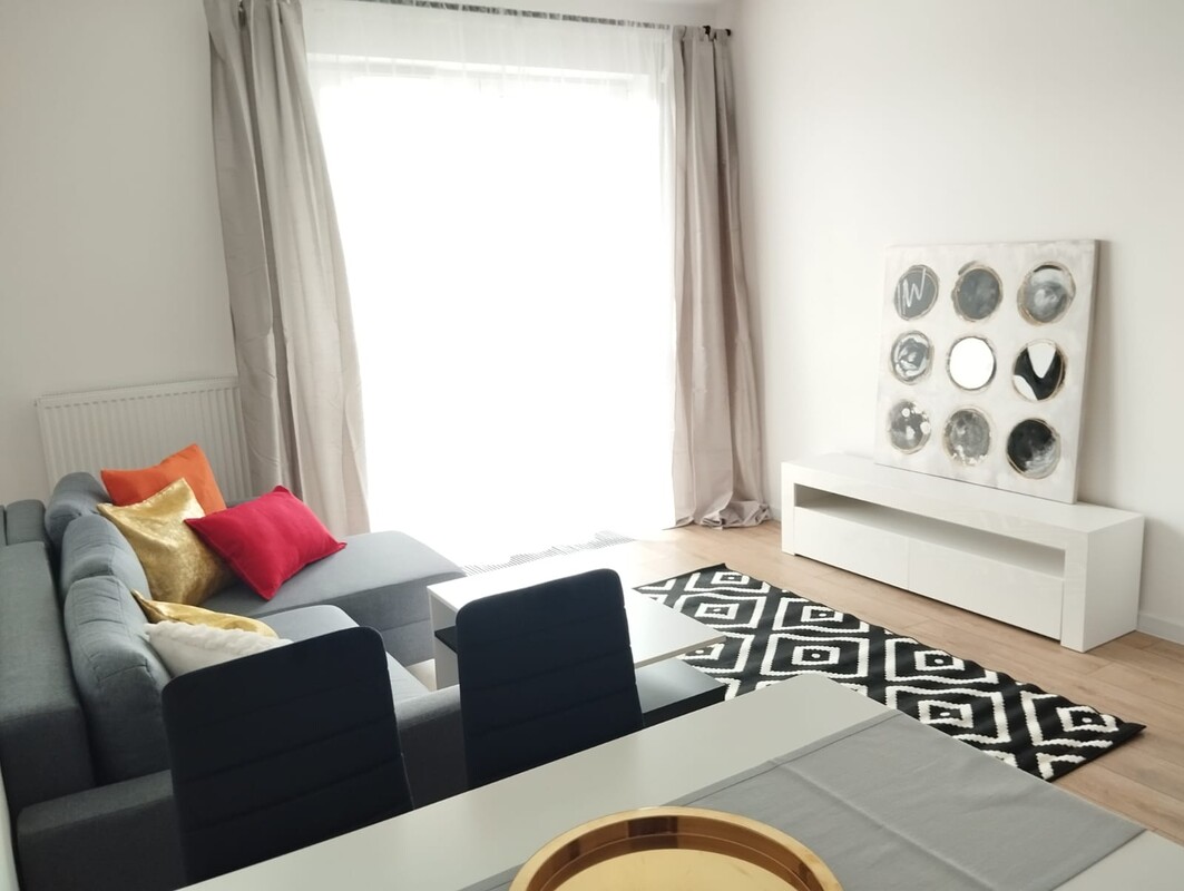 Elbląg Blok z 2020 r. z windą- 2 pokojowe wyposażone mieszkaniem z balkonem i miejscem postojowym