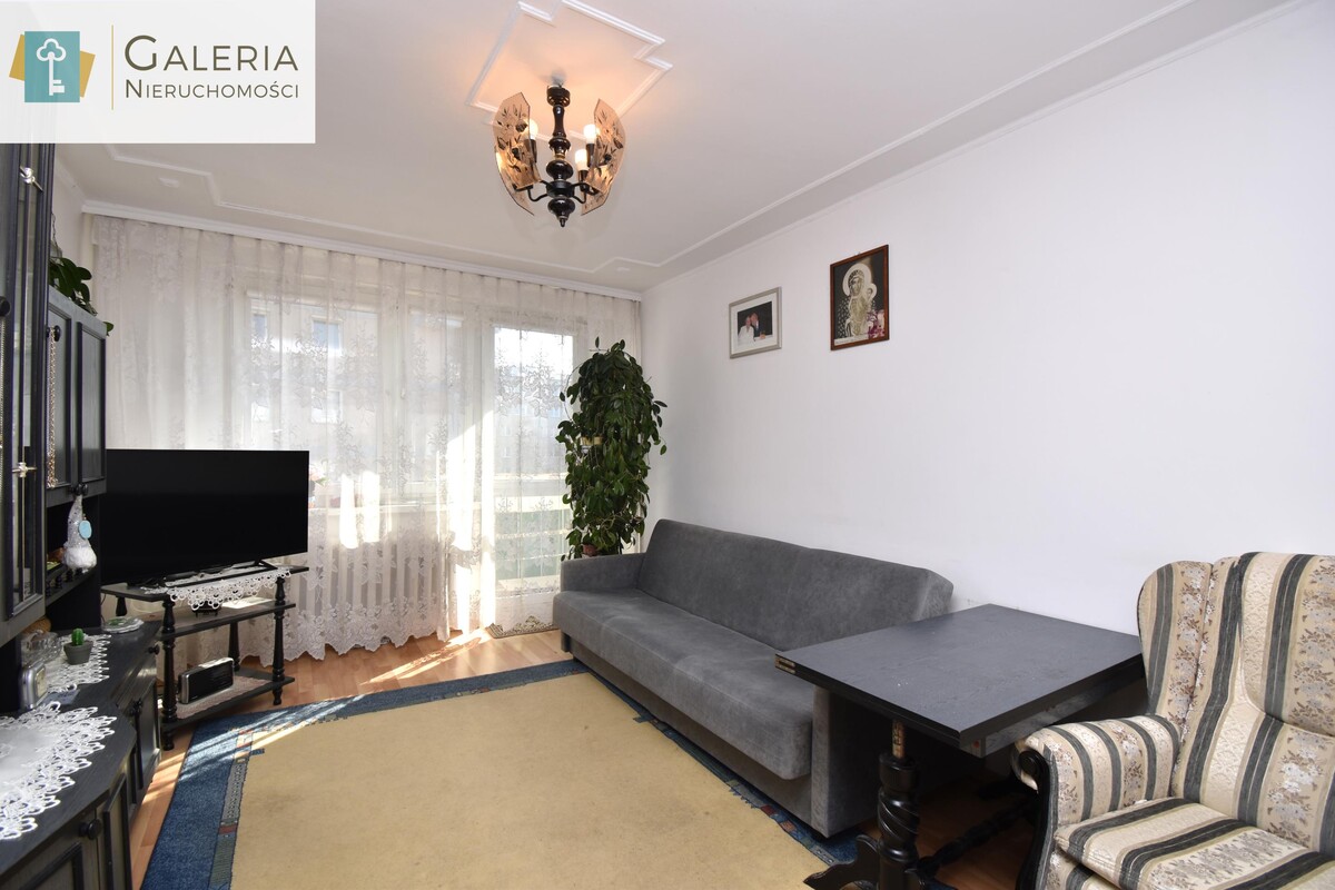Elbląg GALERIA NIERUCHOMOŚCIZ pasji i miłości do nieruchomościNa sprzedaż:&nbsp; 3 pokojowe mieszkanie przy ulicy