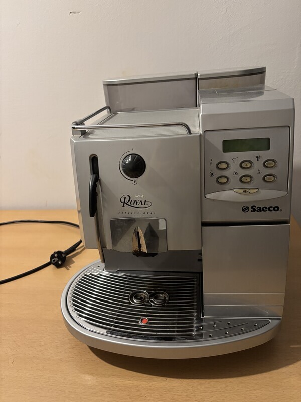 Elbląg Sprzedam expres do kawy Saeco. 
Expres używany w domu. Sprawny 
Cena 290zl
Odbiór osobisty lub dowóz do Elbląga