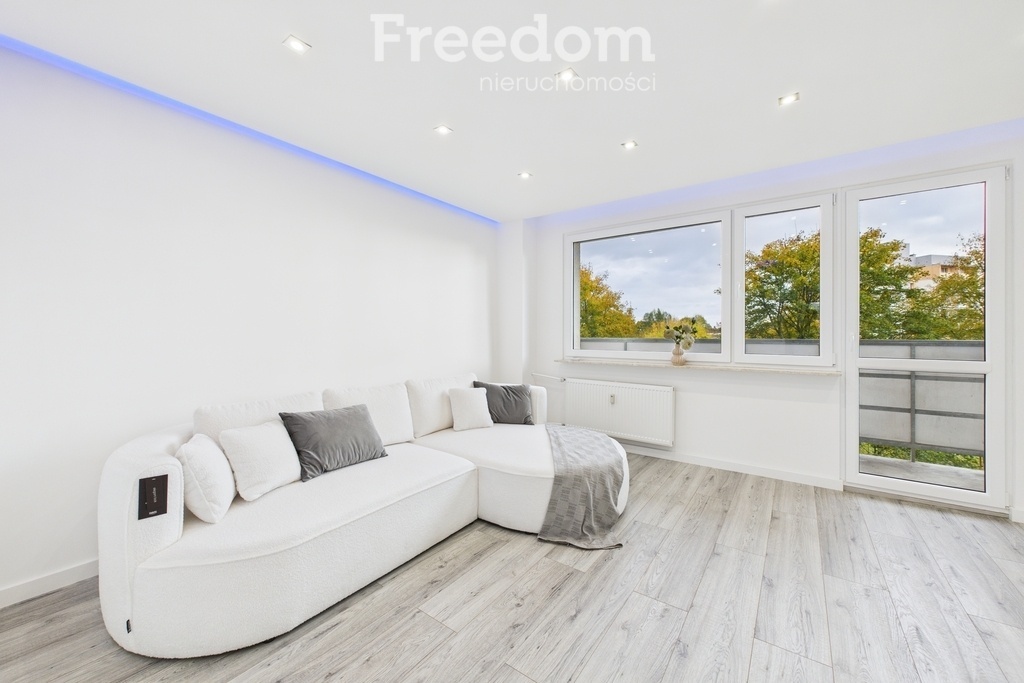 Elbląg FREEDOM NIERUCHOMOŚCIWynajmę mieszkanie - Elbląg, Macieja Kalenkiewicza.&nbsp;Posiadam do wynajęcia komfortowe,