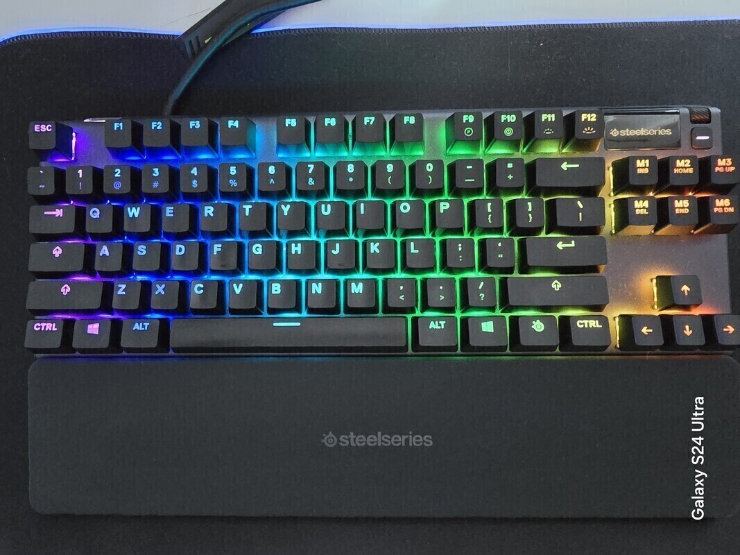 Elbląg Klawiatura mechaniczna STEELSERIES Apex 7 TKL Red switch.