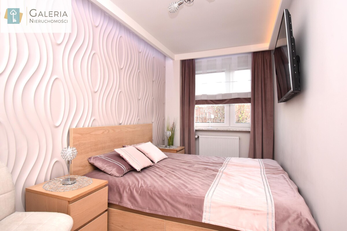 Elbląg GALERIA NIERUCHOMOŚCIZ pasji i miłości do nieruchomościNa sprzedaż: Gotowe do wprowadzenia- 3 pokoje z klimatem