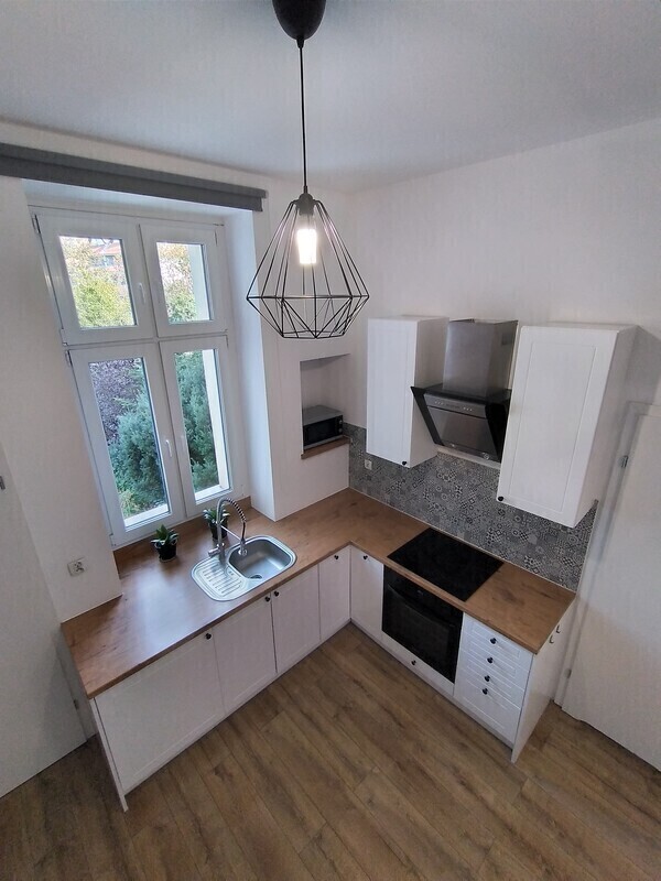 Elbląg Do wynajęcia samodzielne bezczynszowe mieszkanie typu studio w zabytkowej kamienicy