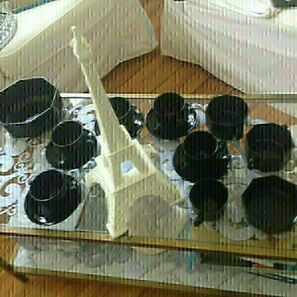 Elbląg OKAZJA !
ELEGANCKI FRANCUSKI SYGNOWANY ZESTAW.
POD SPODEM KAŻDEGO ELEMENTU JEST SYGNATURA > arcoroc