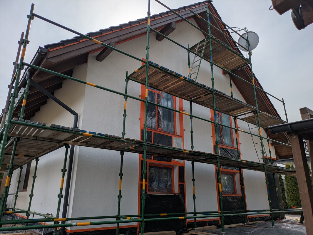 Elbląg Malowanie mycie i renowacja elewacji i ogrodzeń.