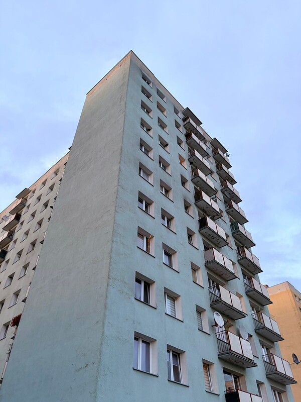 Elbląg Do wynajęcia od października mieszkanie 4-pokojowe 69m2 na ul. Malborskiej 82 w Elblągu! Lokalizacja: ul.