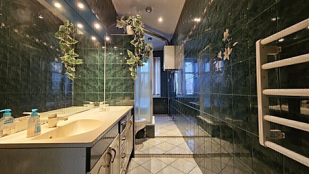 Elbląg BIURO NIERUCHOMOŚCISZULC& SZULCMieszkanie - Elbląg ul. GrunwaldzkaPowierzchnia: 120 m2Mieszkanie w