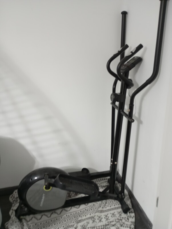 Elbląg Sprzedam orbitrek w bardzo dobrym stanie, firmy Fitkraft. Transport we własnym zakresie.