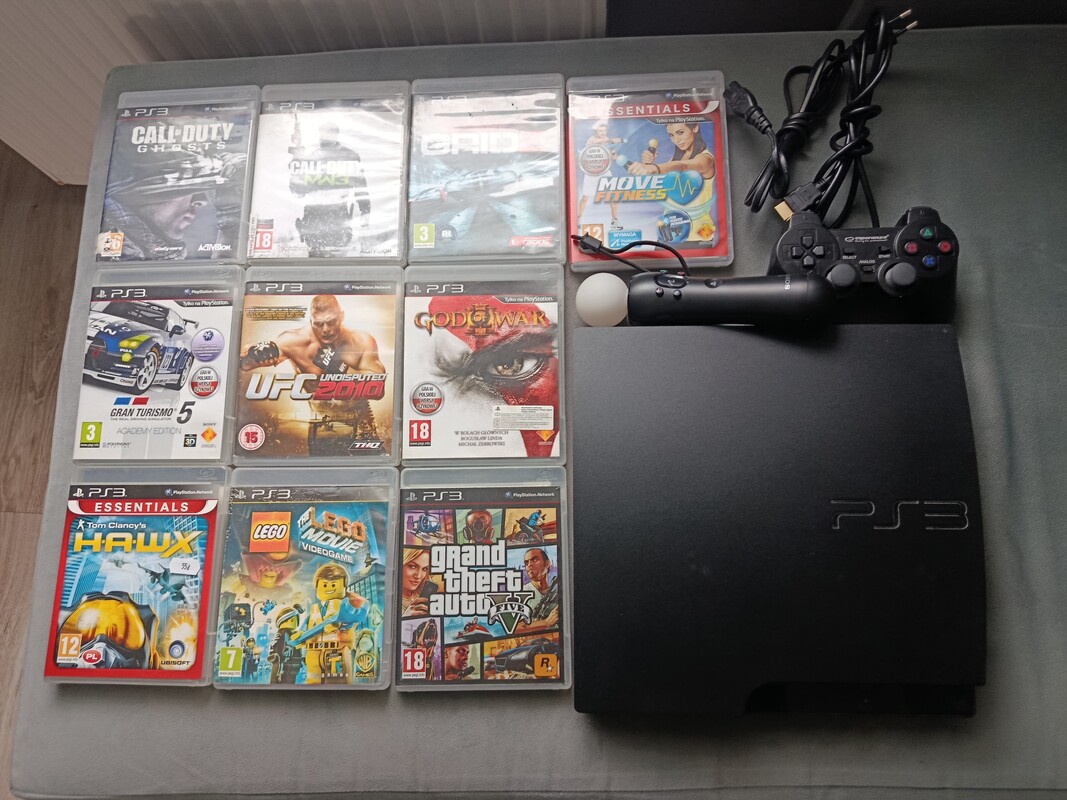 Elbląg Sprzedam konsole Ps 3 wszystko działa elegacko polecam cały komplet 300zl do małej negocjacji.