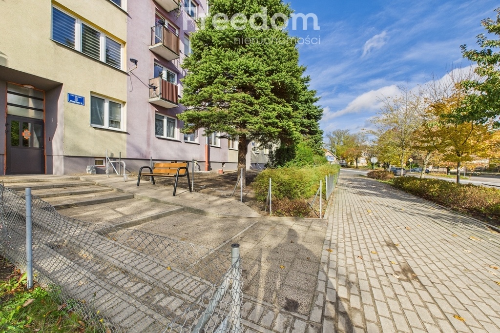 Elbląg FREEDOM NIERUCHOMOŚCISprzedam mieszkanie - Elbląg, Władysława IV. Mieszkanie o powierzchni 24m2 znajduję