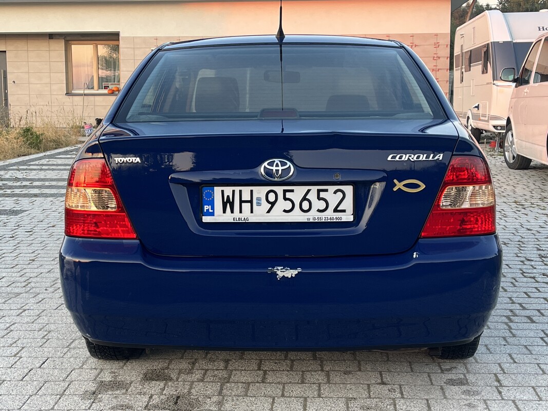 Elbląg Toyota Corolla D12 sedan