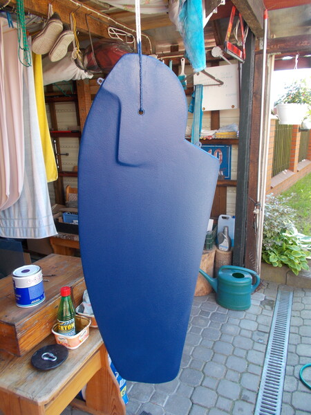 Elbląg SPORTINA 760 - Delphia Yacht - Stocznia Olecko; łódka posiada silnik stacjonarny Yanmar 1GM10 diesel, spalanie