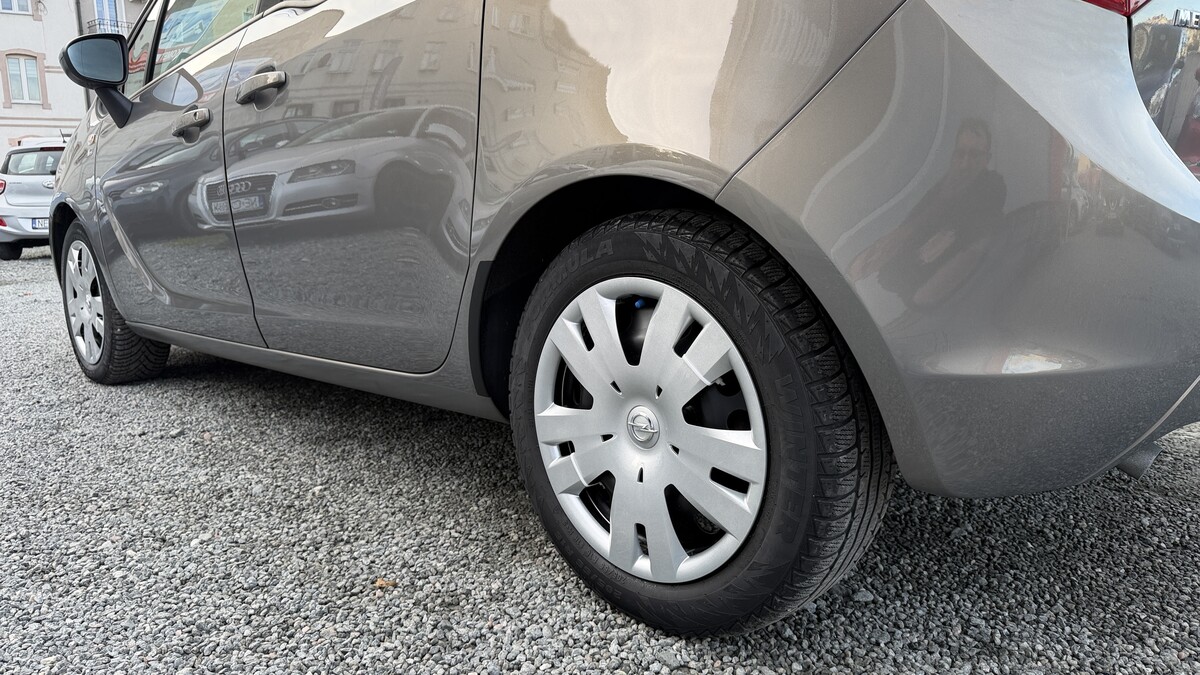 Elbląg Auto Leew LEWANDOWSKI Kupujemy i Sprzedajemy tylko dobre auta Za auta z Polskiego Salonu Płacimy Najwięcej OPEL