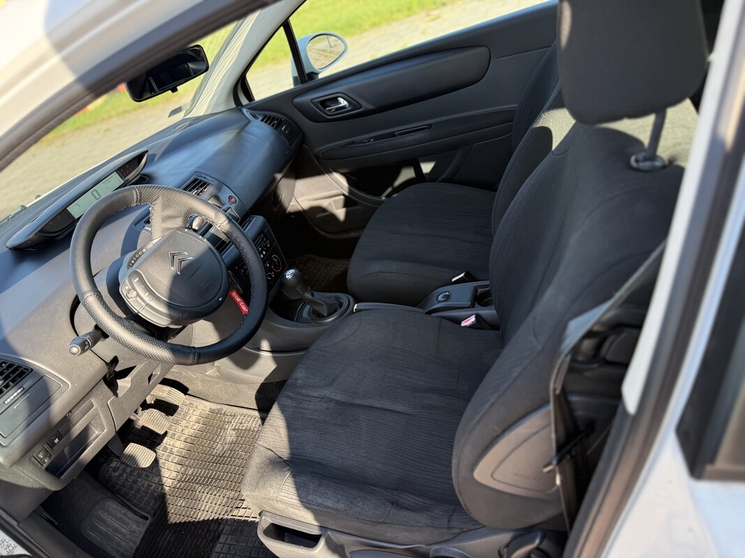 Elbląg Citroen C4 Coupé 3D LIFT 2009 | Biały | 1.4 Benzyna | Przegląd i OC do 06.2027! | Zadbany
