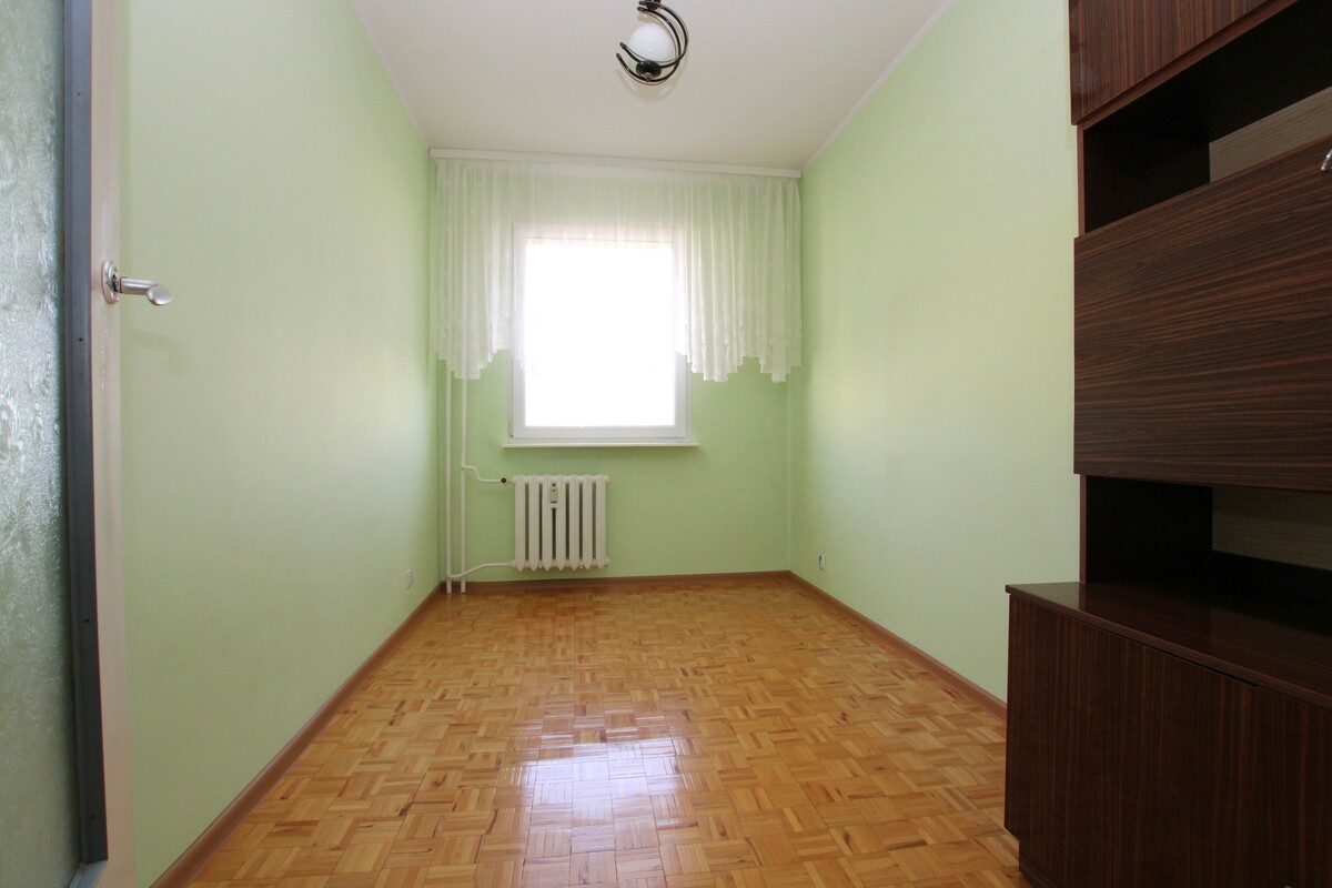 Elbląg NIERUCHOMOŚCI ANNA KRASZEWSKA Słoneczne 3-pokojowe mieszkanie, z dużym balkonem