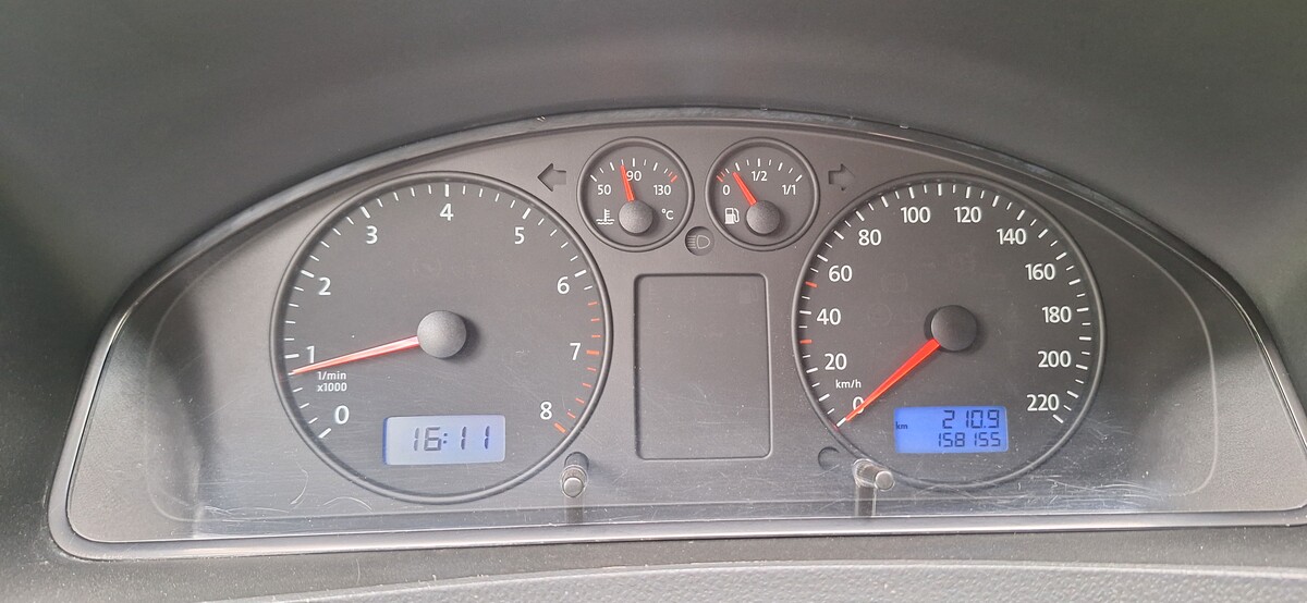 Elbląg Transporter VW T5 Benzyna 2,0 MPI Zabudowa warsztatowa bezwypadkowy 158 tys. km