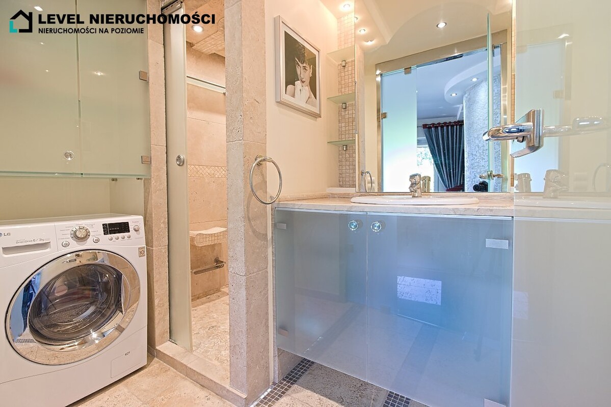 Elbląg LEVEL NIERUCHOMOŚCI Prestiżowe mieszkanie dwupokojoweul. Reja NIERUCHOMOŚCI NA POZIOMIE