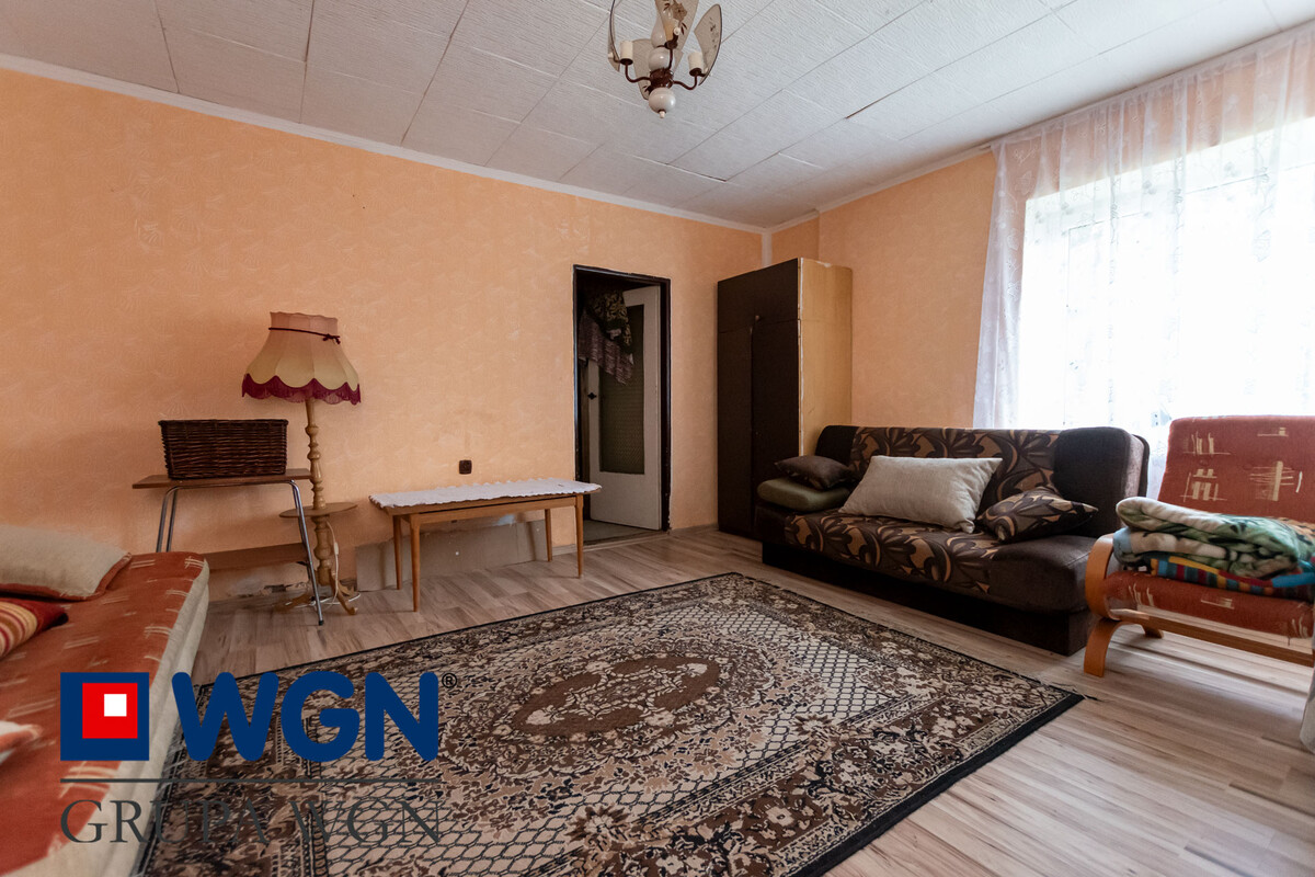 Elbląg WGN Nieruchomości oddział Elbląg prezentuje Państwu pół domu o powierzchni 132,11 m2 z ogródkiem i poddaszem
