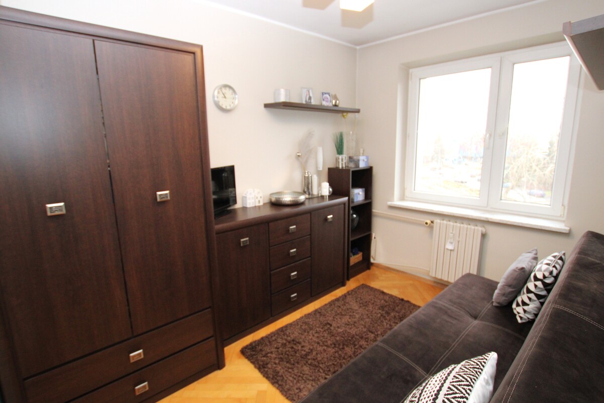 Elbląg NIERUCHOMOŚCI ANNA KRASZEWSKA Mieszkanie 3-pokojowe z zasobów SM Sielanka z przynależnym