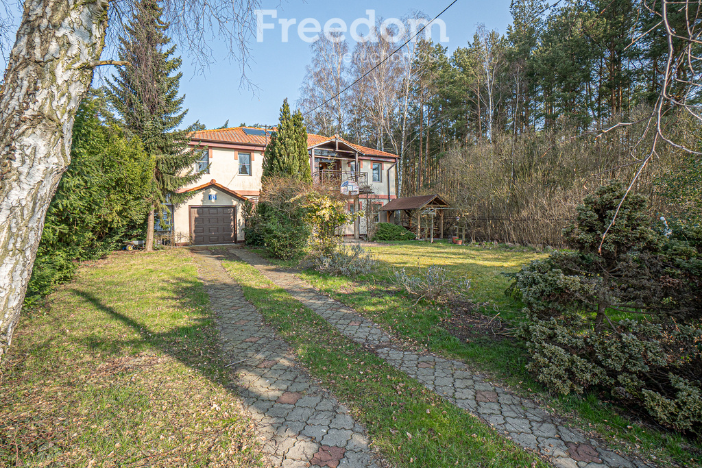 Elbląg FREEDOM NIERUCHOMOŚCISprzedam dom - Kąty rybackie, Rybacka. OKAZJA!Poprzednia cena 915.000,-zł.OBOWIĄZUJE TYLKO