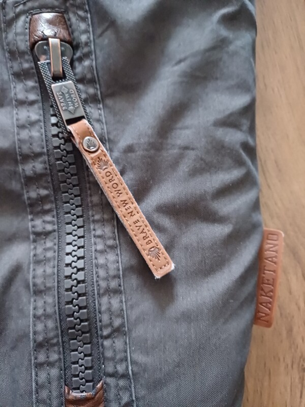 Elbląg Kurtka męska NAKETANO, rozmiar M, ocieplana misiem, stan doskonały, wysoka jakość, niemiecka stretwearowa marka