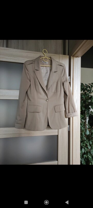 Elbląg Witam sprzedam dużo ubrań damskich ceny od 5 zł zapraszam osoby zainteresowane kontakt najlepiej SMS rozmiar od