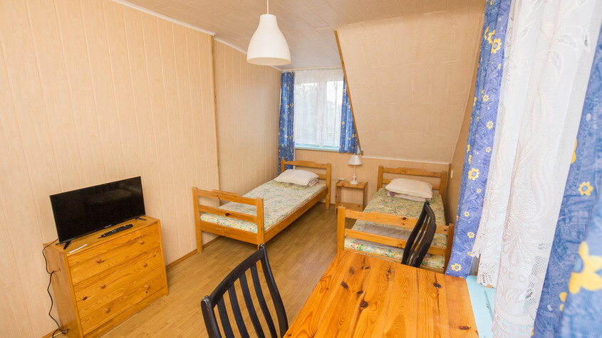 Elbląg * * * ABC NIERUCHOMOŚCI * * *DOM WOLNOSTOJĄCY W SAMYM CENTRUM KRYNICY MORSKIEJo pow. 559 m2, działka 799