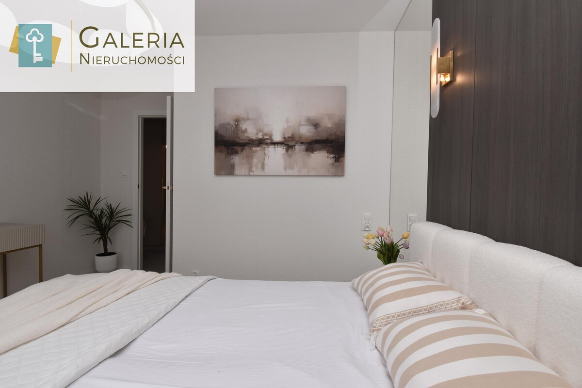 Elbląg GALERIA NIERUCHOMOŚCIZ pasji i miłości do nieruchomościNa sprzedaż: 3 pokoje pełne stylu – gotowe do