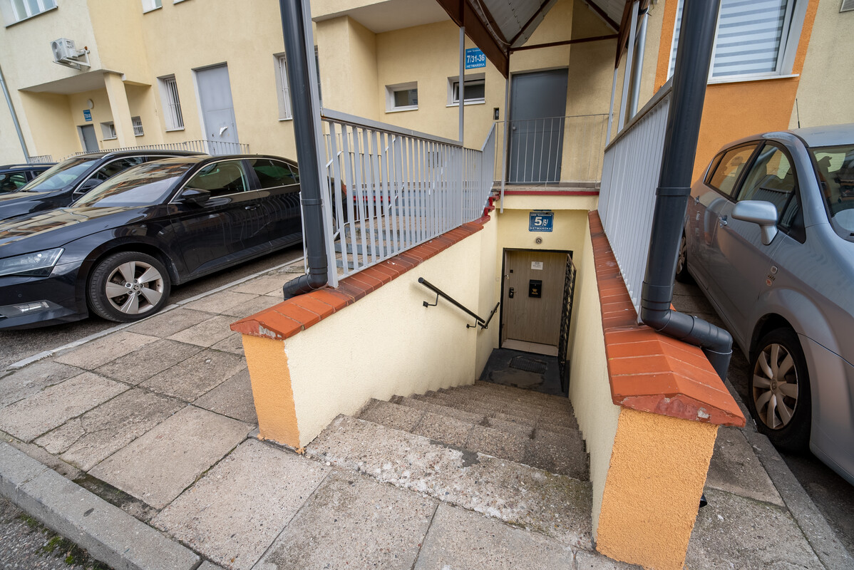 Elbląg LOKAL UŻYTKOWY 89,9 m² W CENTRUM ELBLĄGA – UL. HETMAŃSKANA SPRZEDAŻ LOKAL UŻYTKOWY O POWIERZCHNI